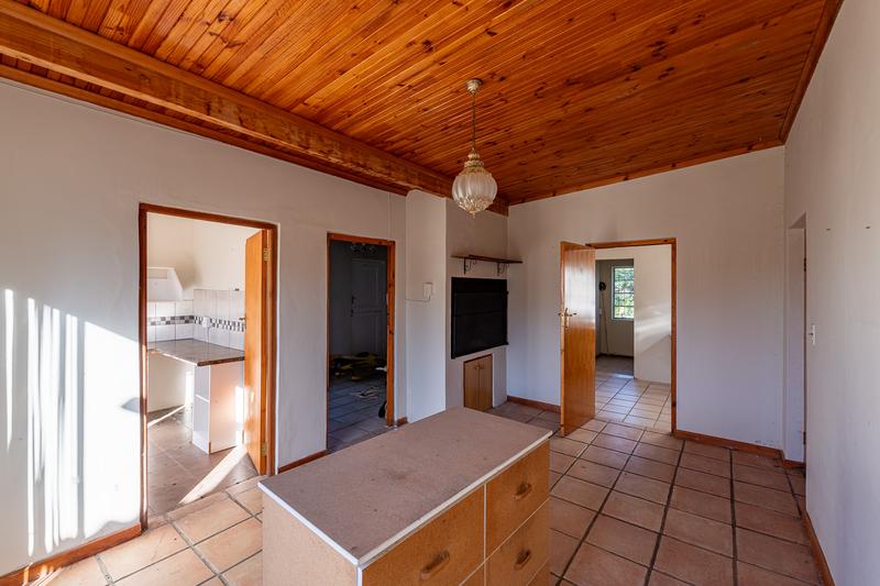 5 Bedroom Property for Sale in Riviersonderend Western Cape